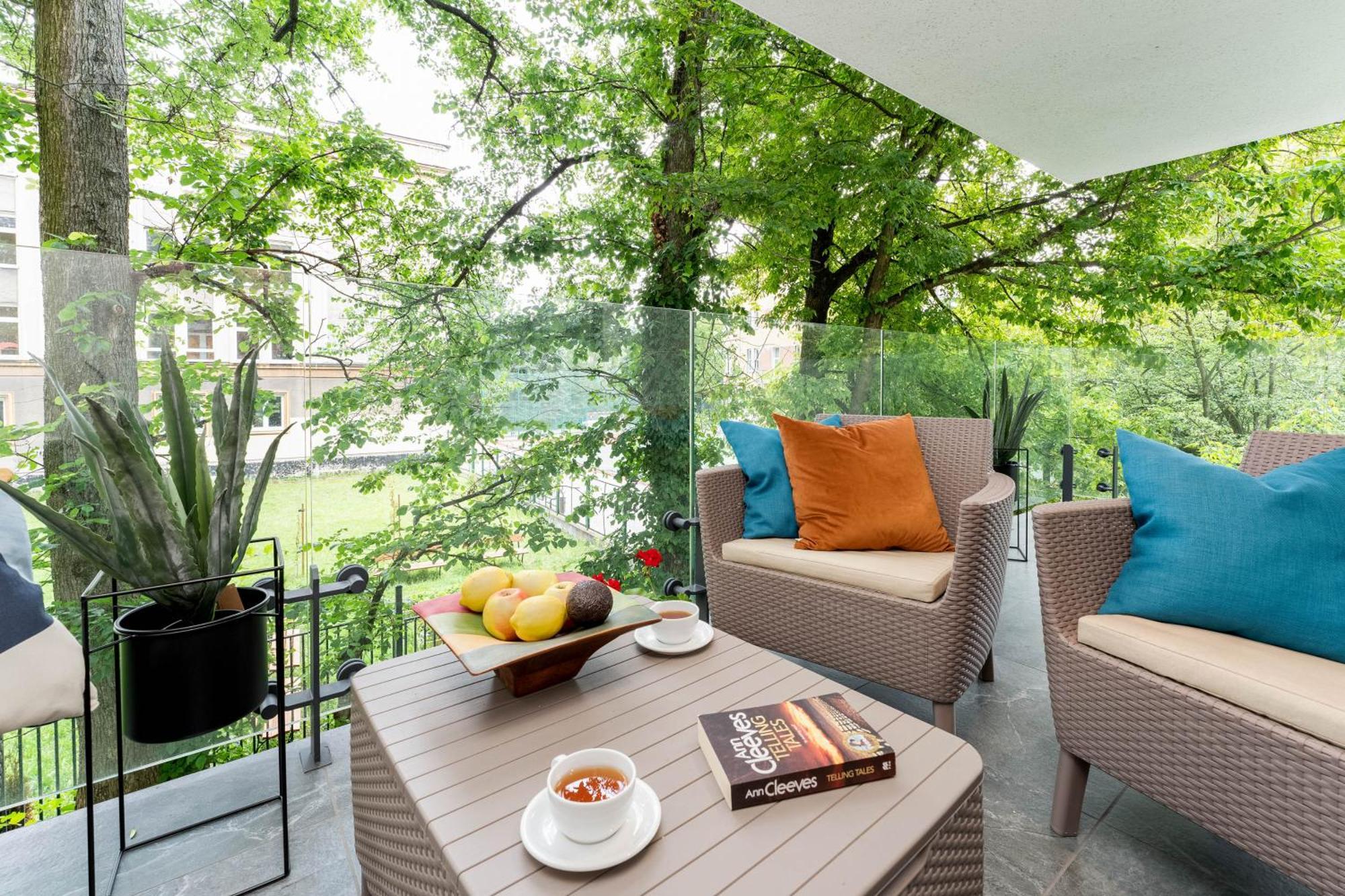 Apartment Old Town Krowoderska With Free Underground Garage Krakow Bagian luar foto