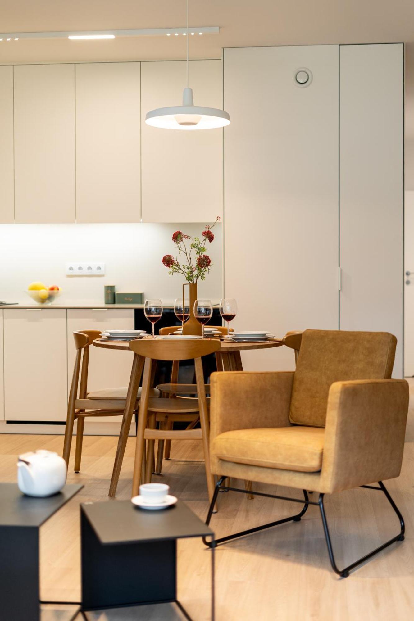 Apartment Old Town Krowoderska With Free Underground Garage Krakow Bagian luar foto