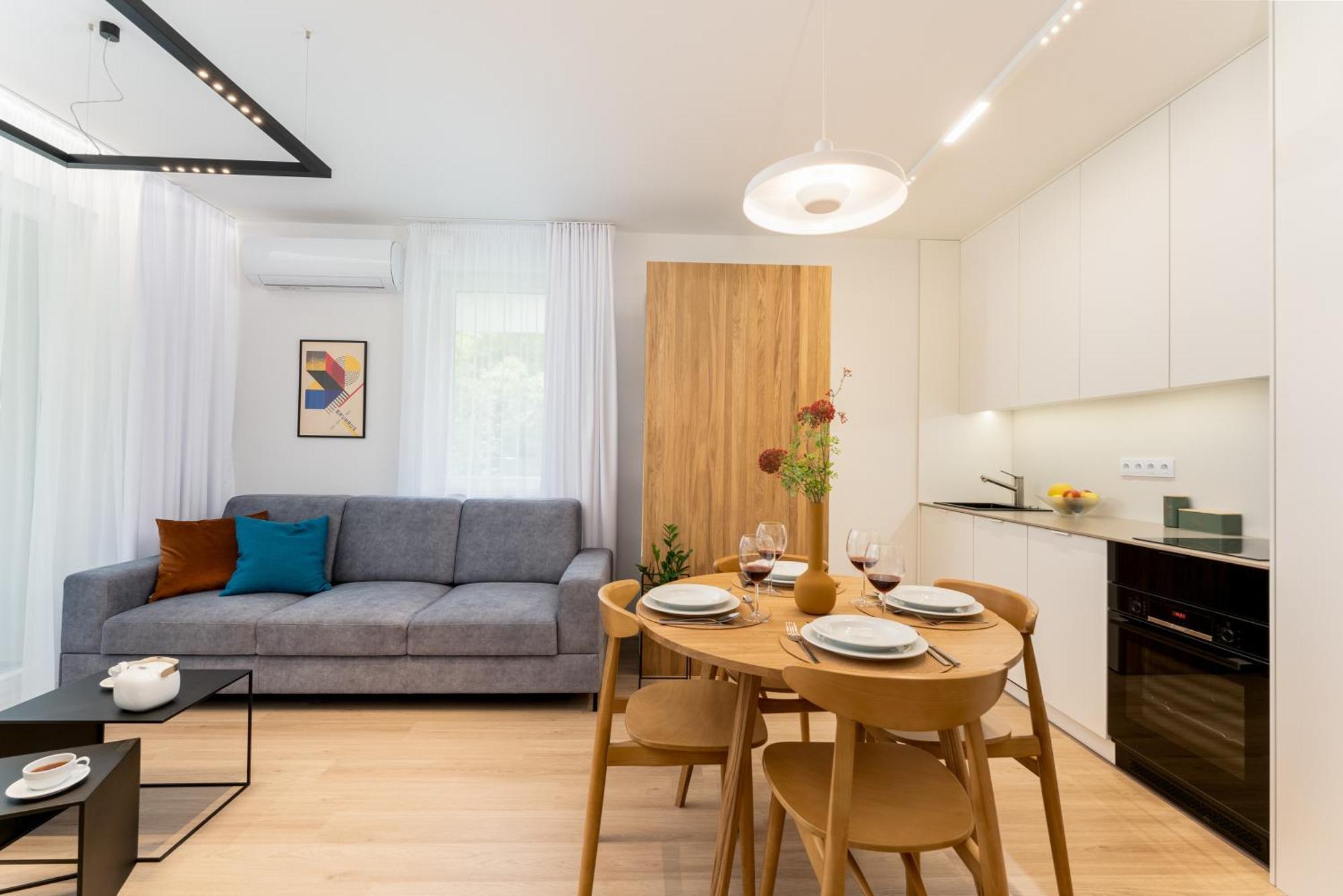 Apartment Old Town Krowoderska With Free Underground Garage Krakow Bagian luar foto
